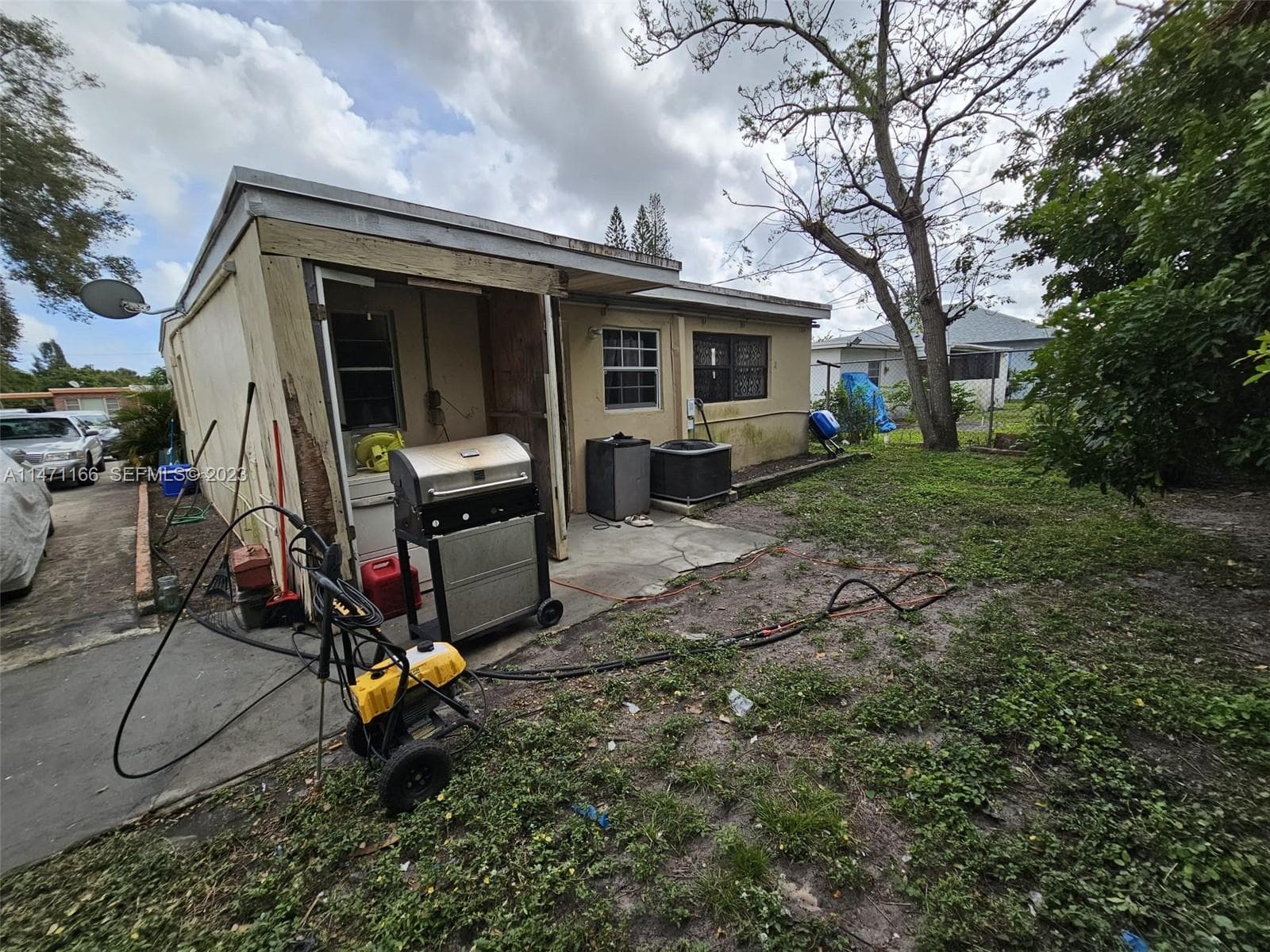 1817 NW 25th Ave photo 18