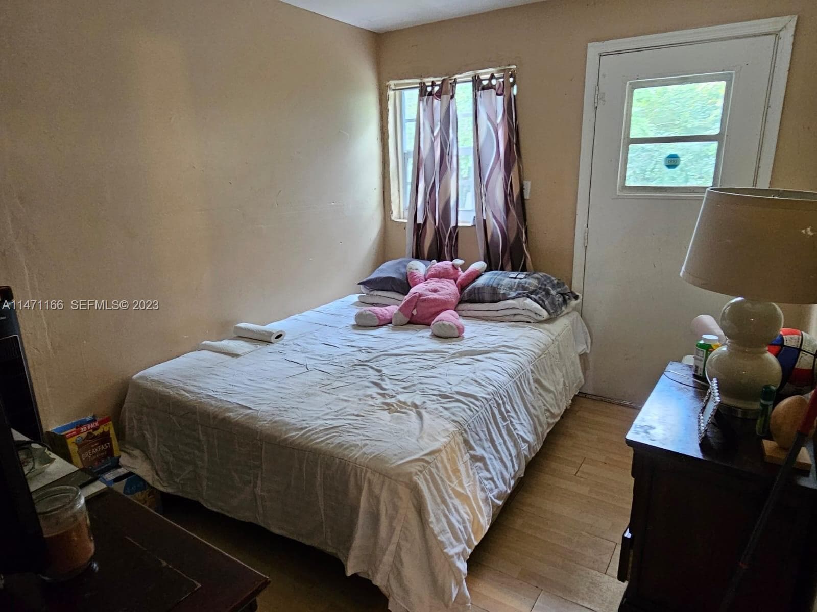 1817 NW 25th Ave photo 8