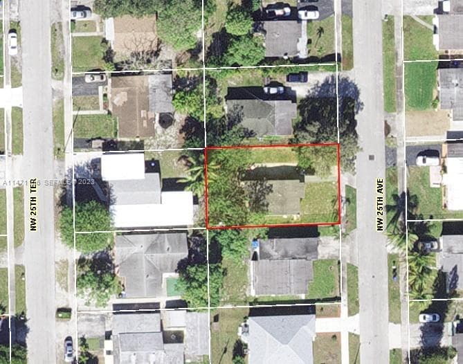 1817 NW 25th Ave photo 25