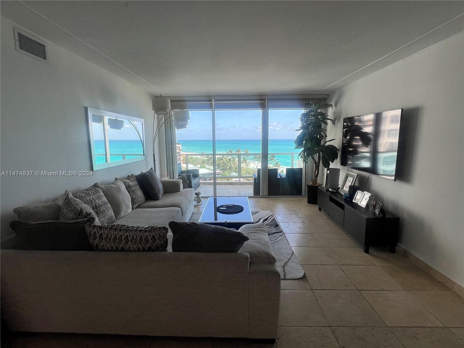 Seacoast 5151 · #1035 in Miami Beach - Photo 4