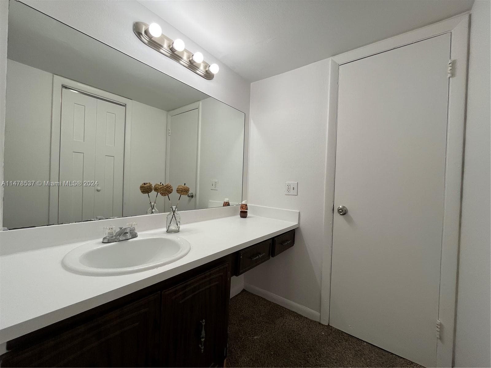 MONTECARLO CONDO · #C-611 in Miami - Photo 6