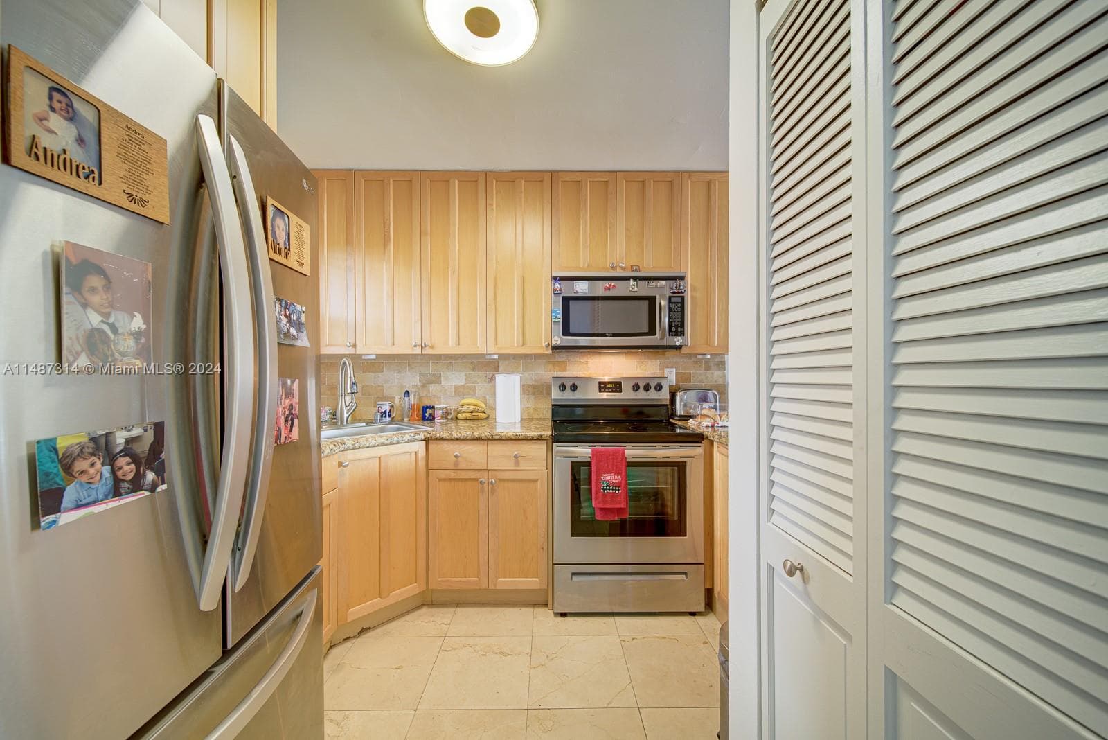 RIVIERA TOWERS CONDO · #52 in Miami - Photo 5