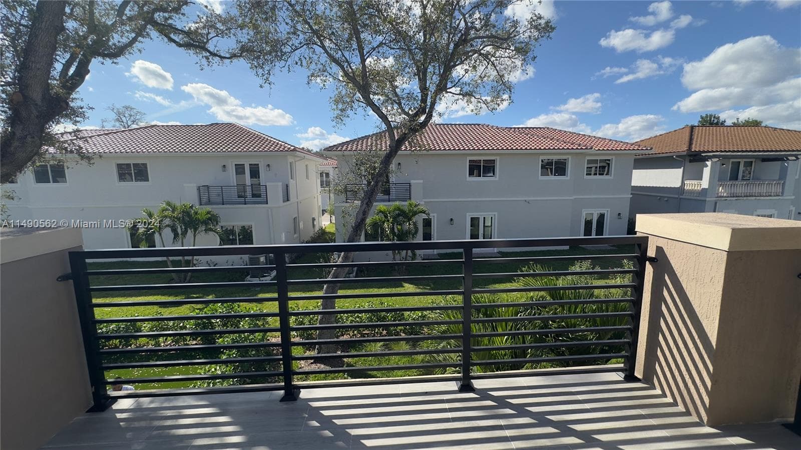 3562 Forest View Cir photo 50