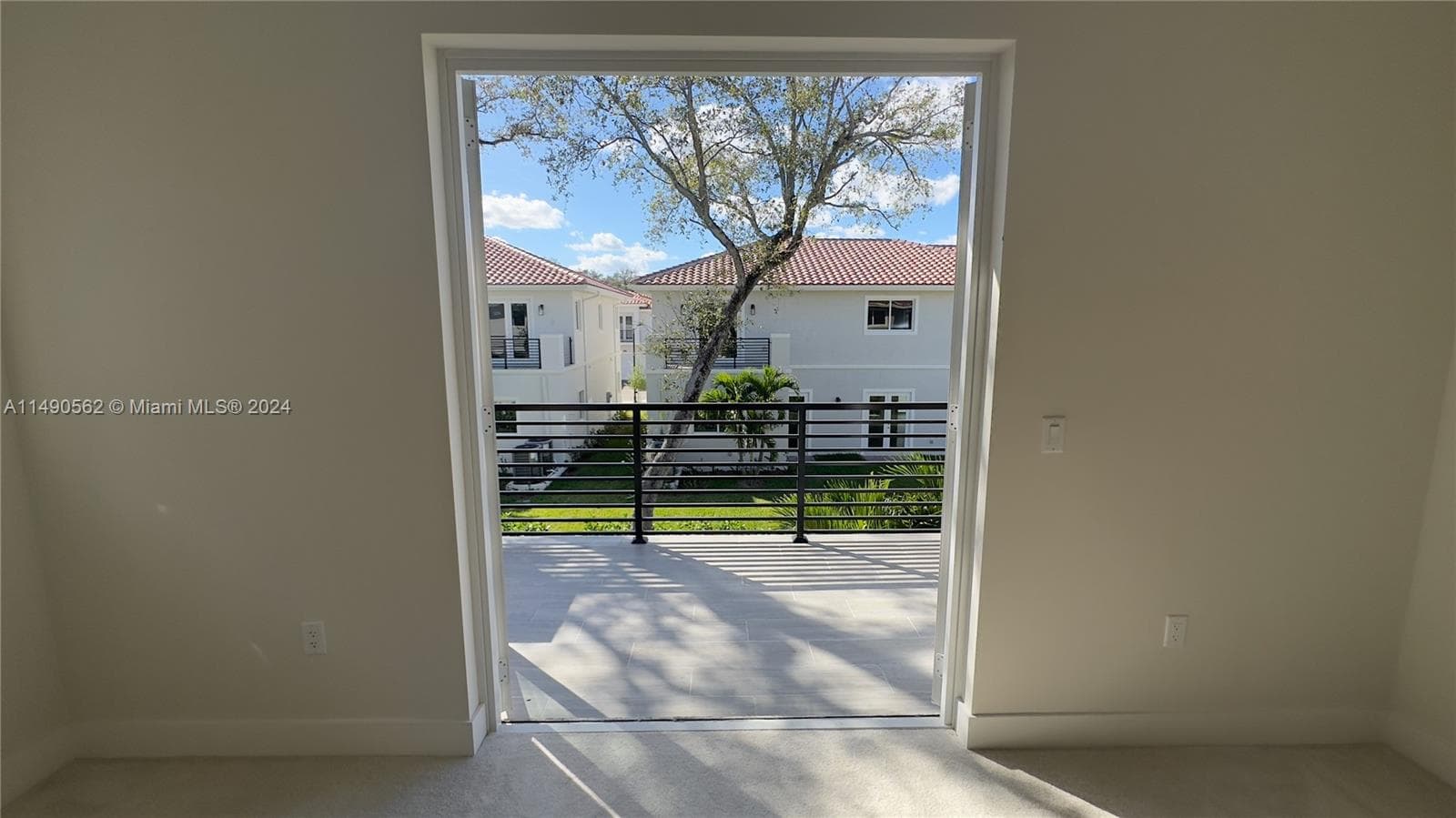 3562 Forest View Cir photo 48