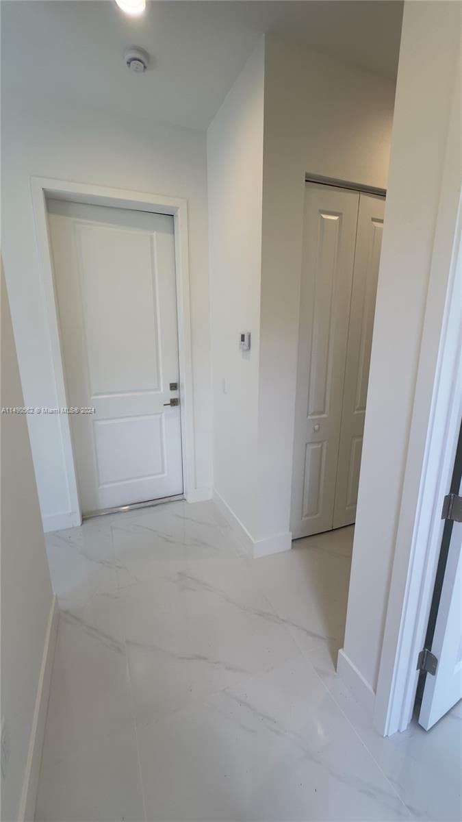 3562 Forest View Cir photo 64