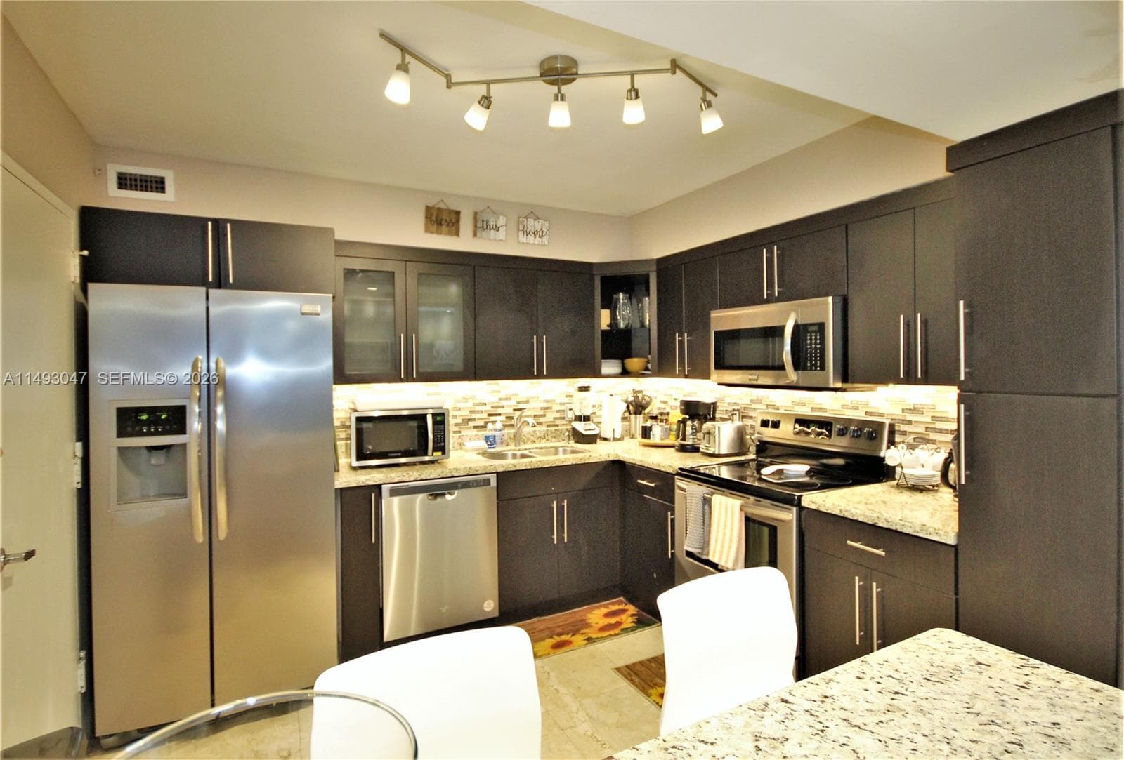 Seacoast 5151 · #1610 in Miami Beach - Photo 6