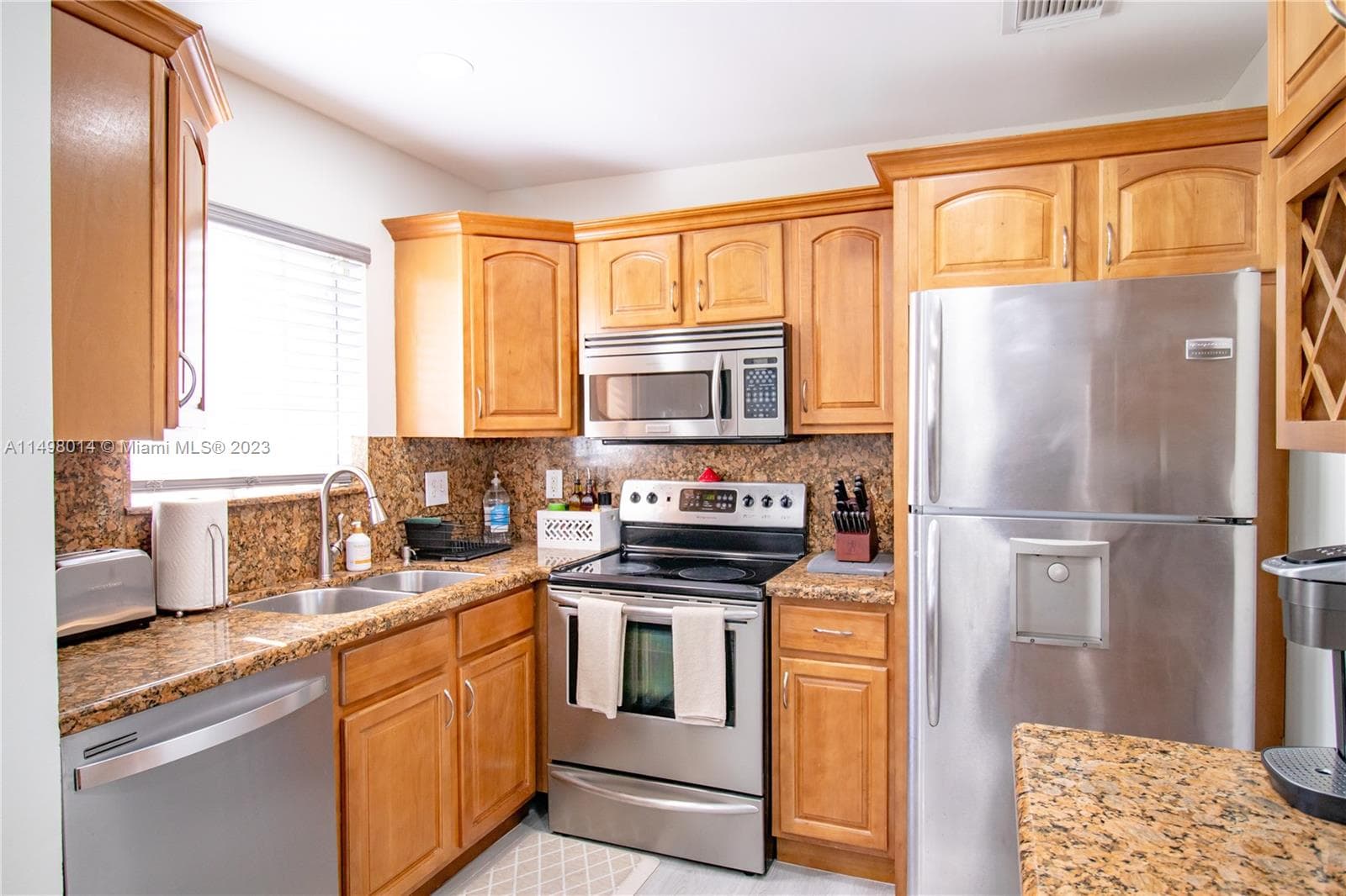 18706 SW 100th Ave #18706 photo 7