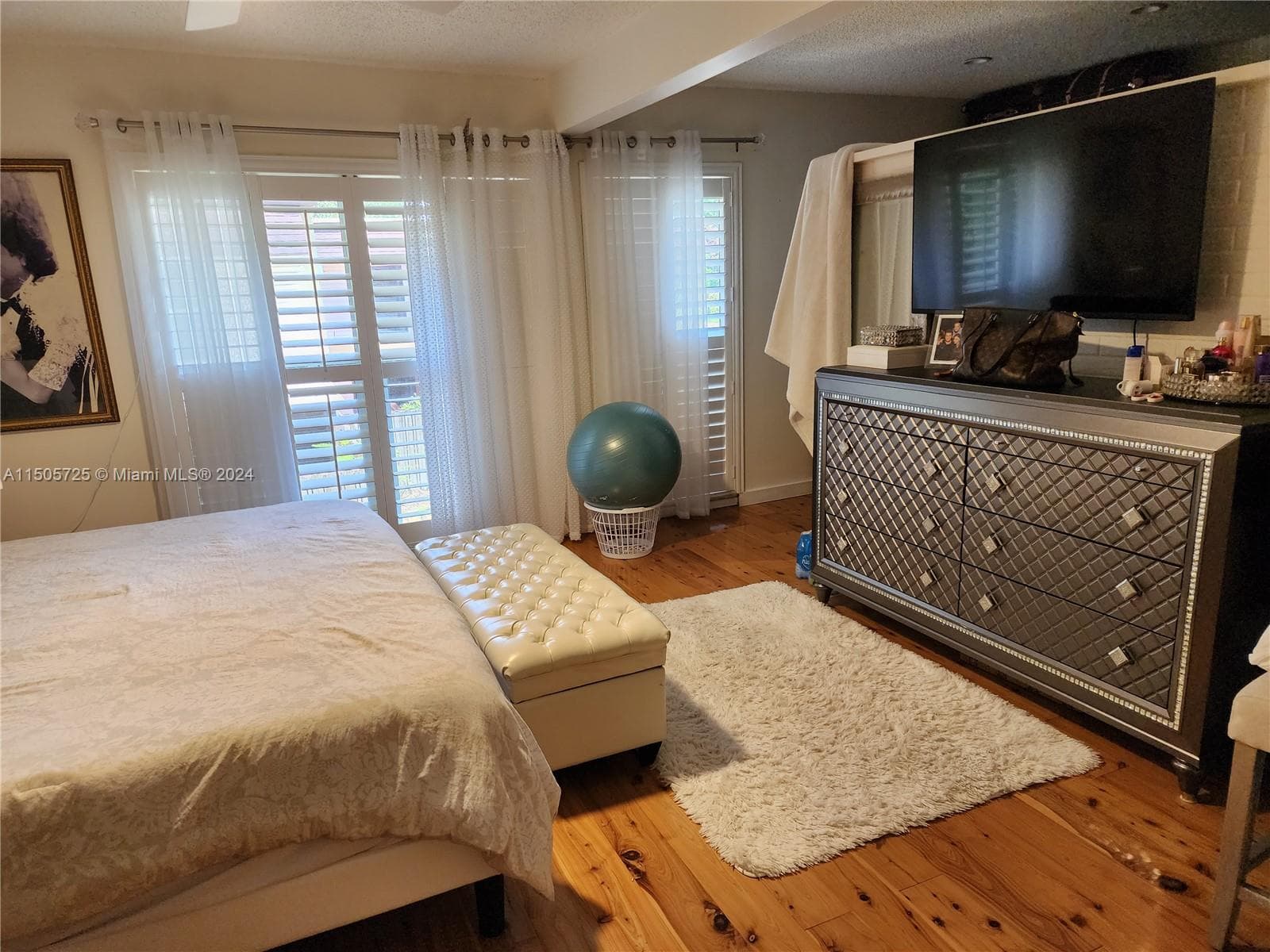 HOLLYWOOD GARDENS · #12B in Hollywood - Photo 16