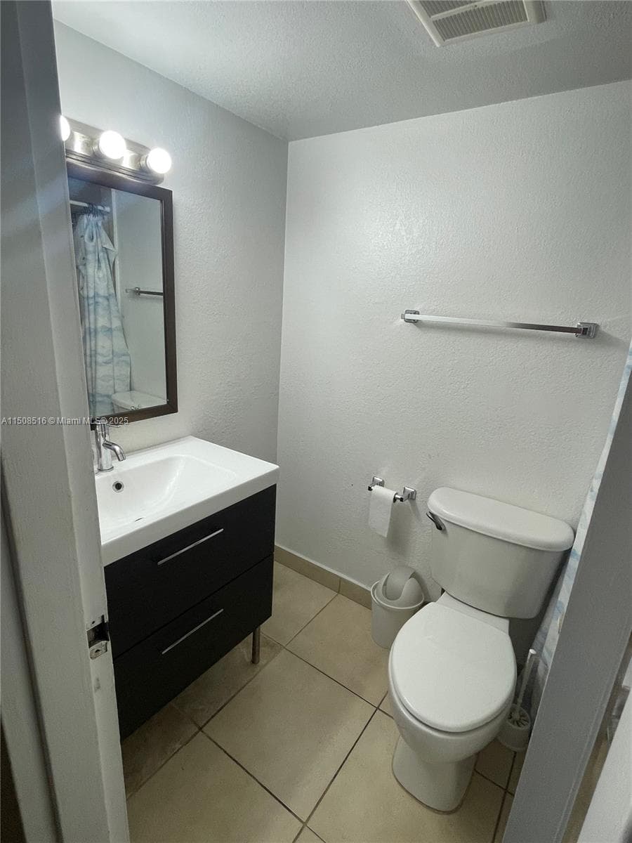 Bay View Palms · #302 in North Miami - Photo 23