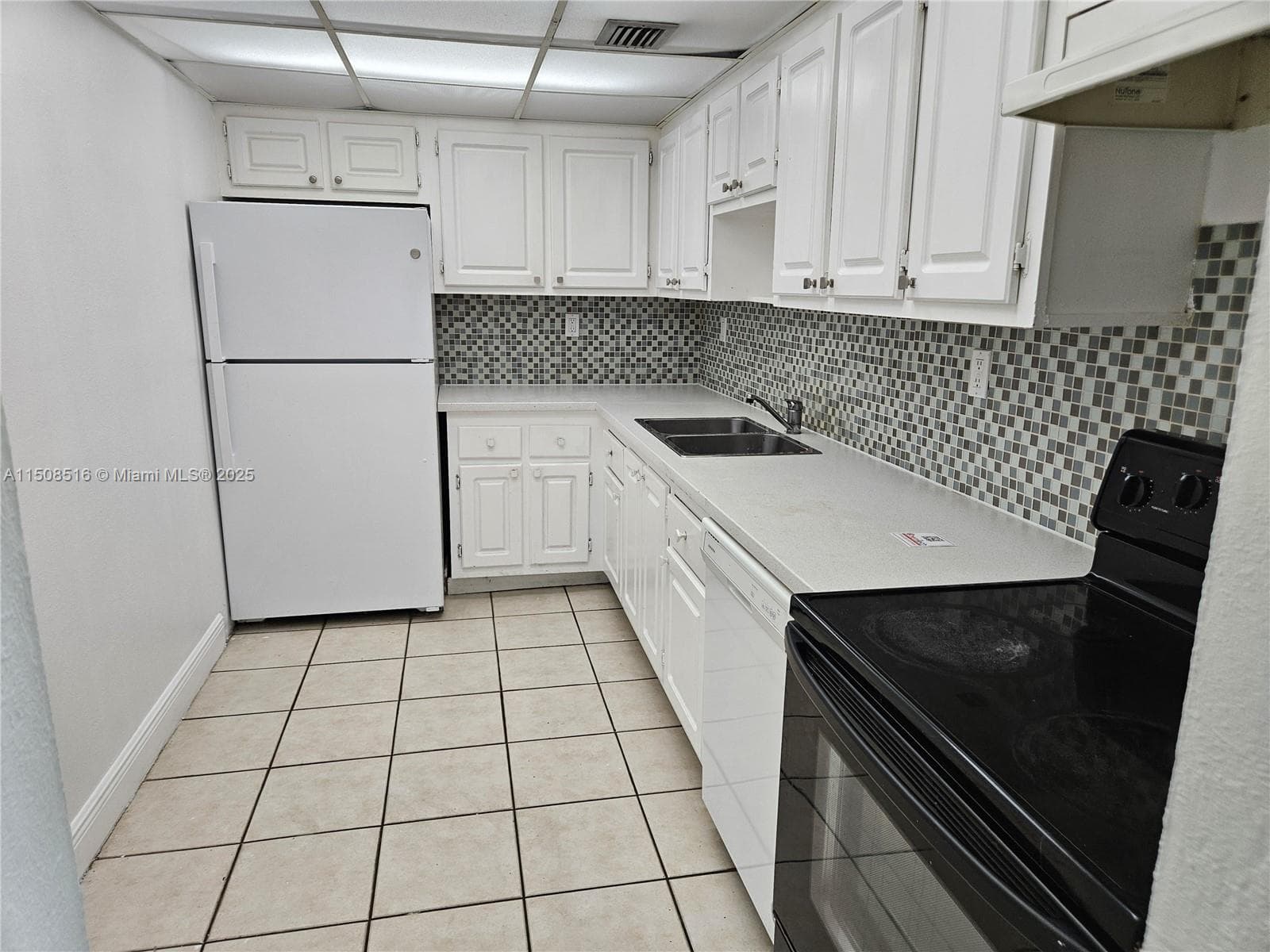 Bay View Palms · #302 in North Miami - Photo 14