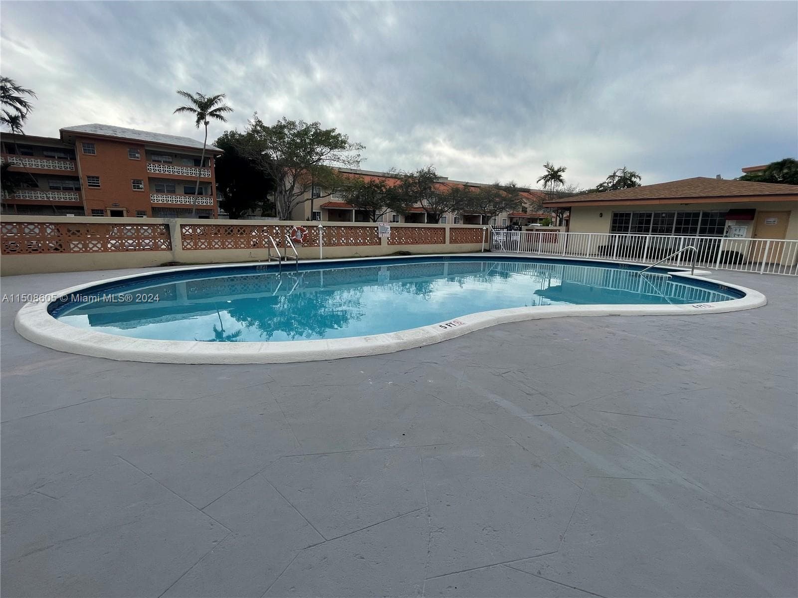SUTTON HOUSE · #2 in North Miami - Photo 18