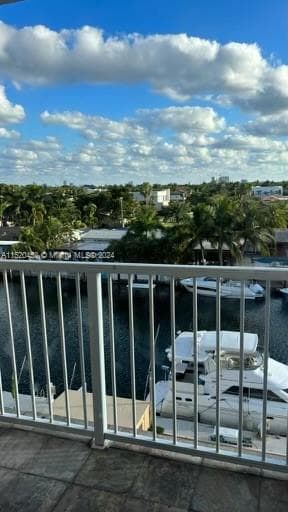 KEYSTONE TOWERS CONDO · #804 in North Miami - Photo 2