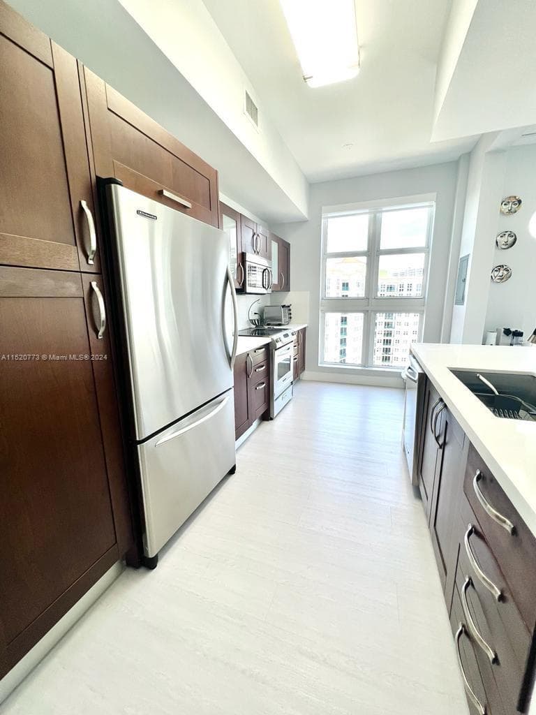TURNBERRY VILLAGE SO TOWER · #PH20 in Aventura - Photo 8
