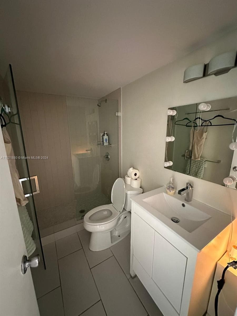 KEYSTONE TOWERS CONDO · #1004 in North Miami - Photo 16