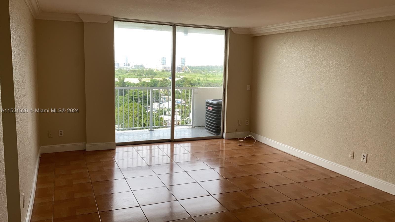 KEYSTONE TOWERS CONDO · #910 in North Miami - Photo 23