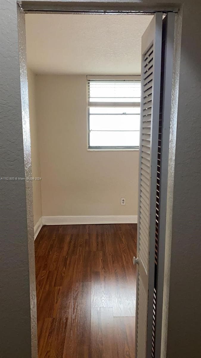 KEYSTONE TOWERS CONDO · #910 in North Miami - Photo 10