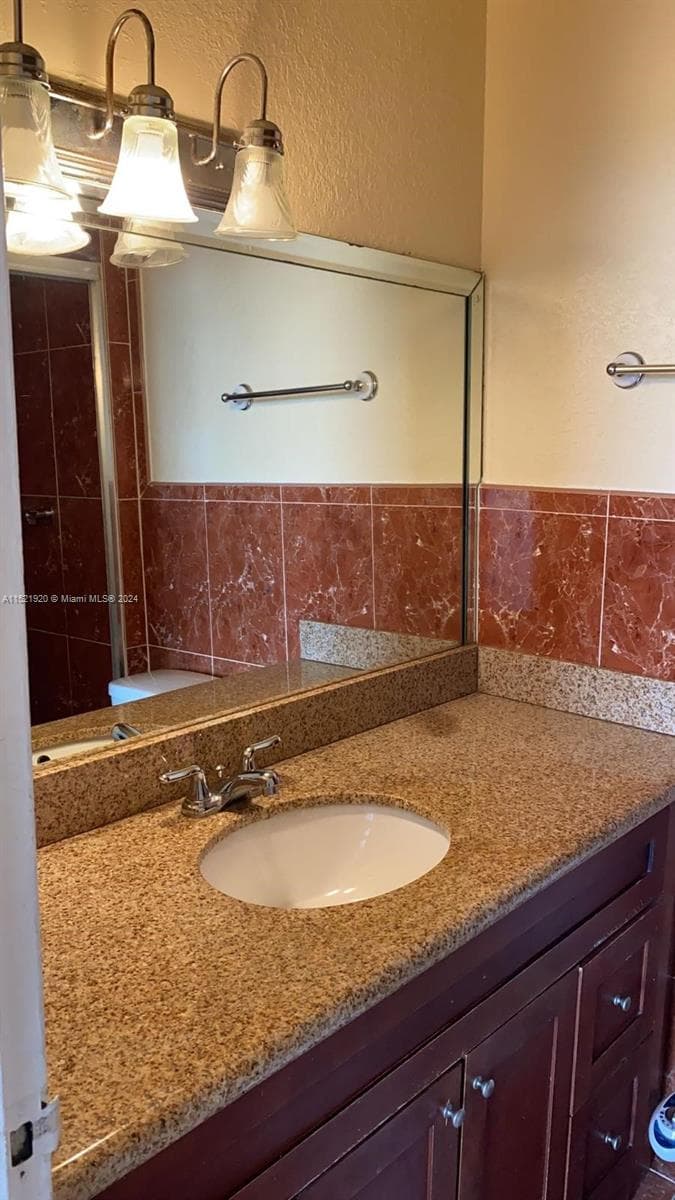 KEYSTONE TOWERS CONDO · #910 in North Miami - Photo 18