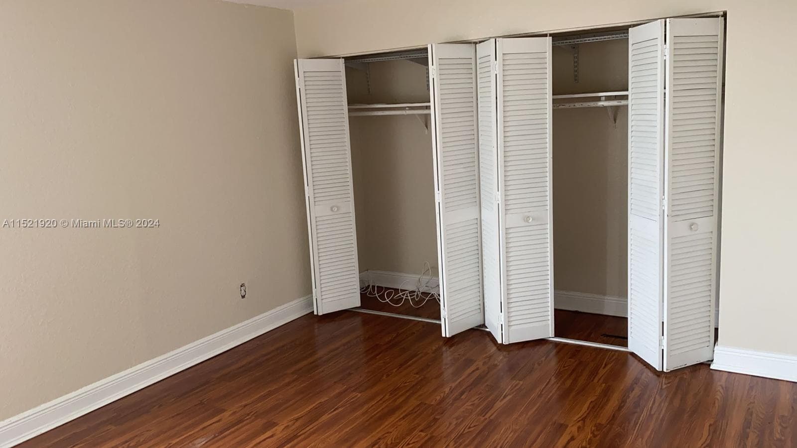 KEYSTONE TOWERS CONDO · #910 in North Miami - Photo 19