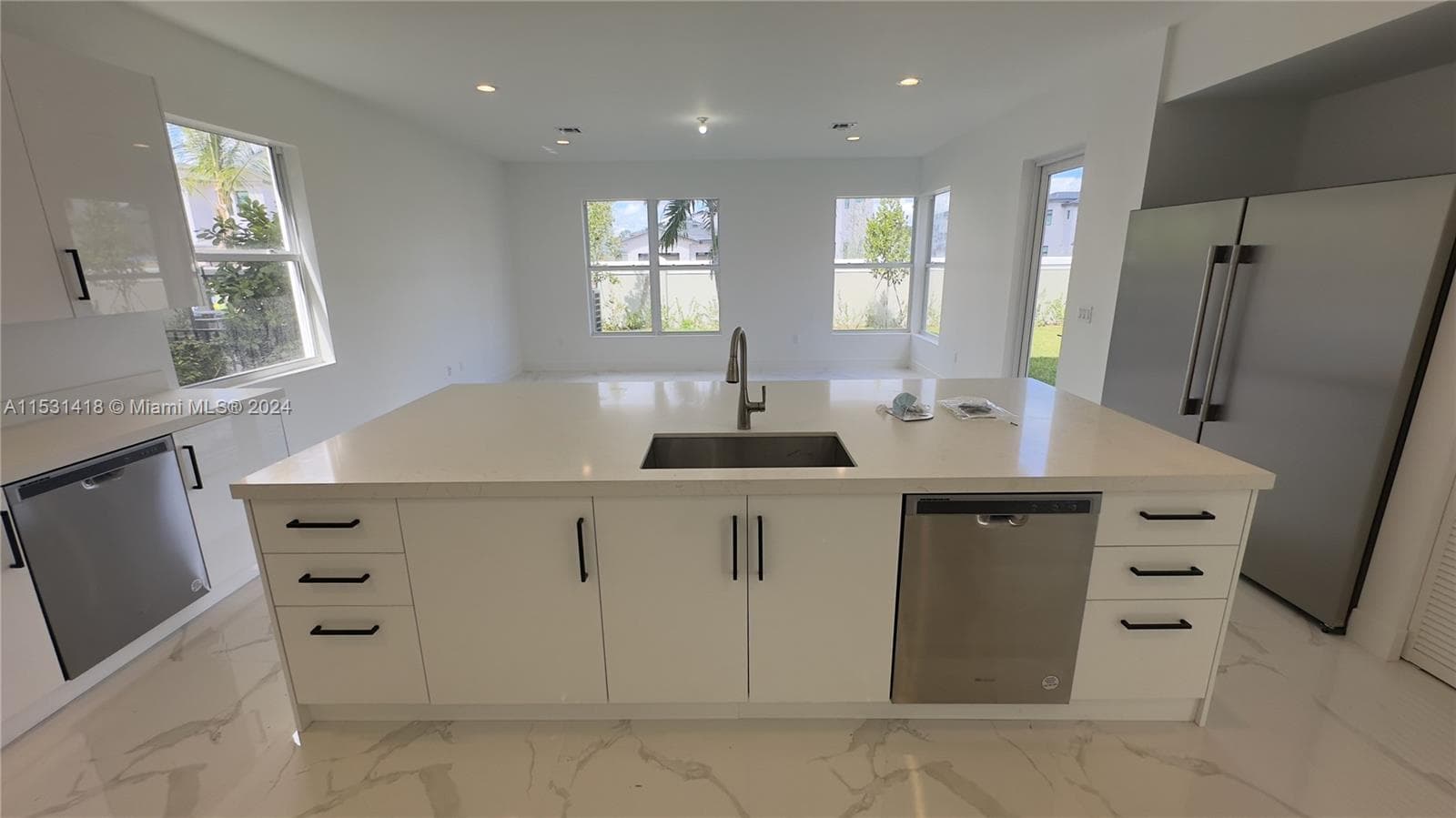 3523 Forest View Cir photo 42