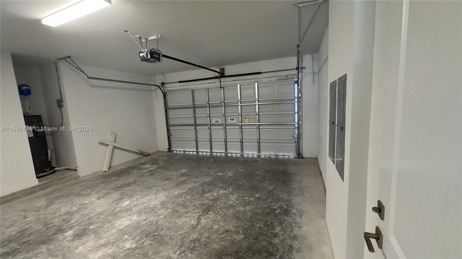 3523 Forest View Cir photo 46