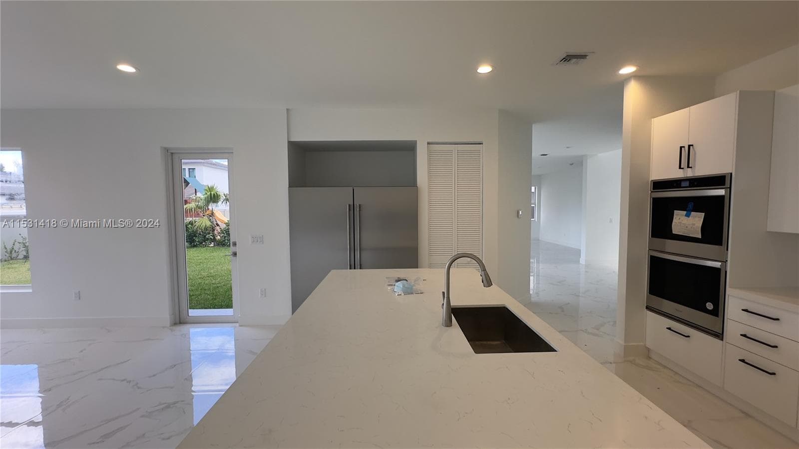 3523 Forest View Cir photo 33