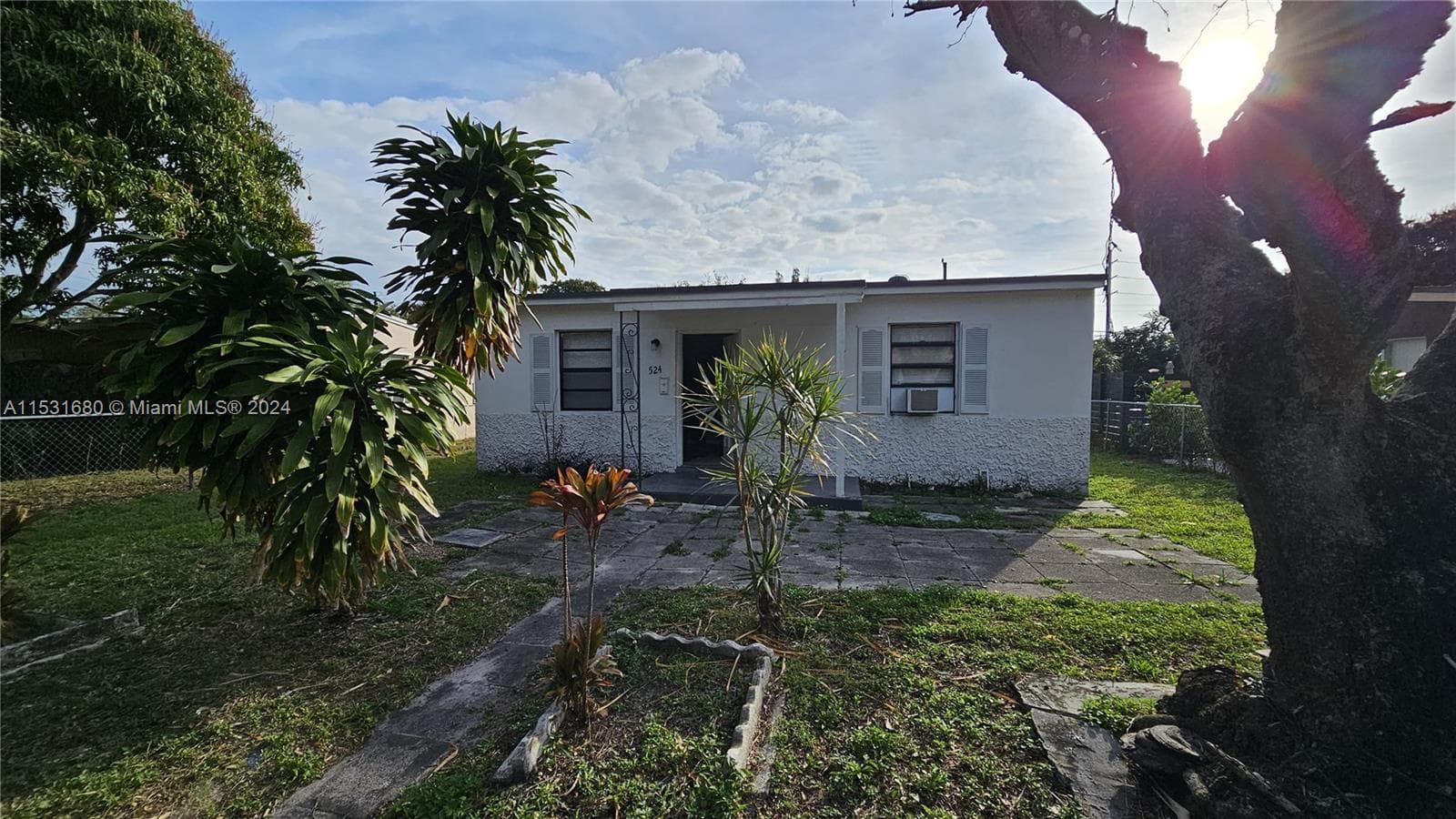 524 NW 21st Ave photo 3