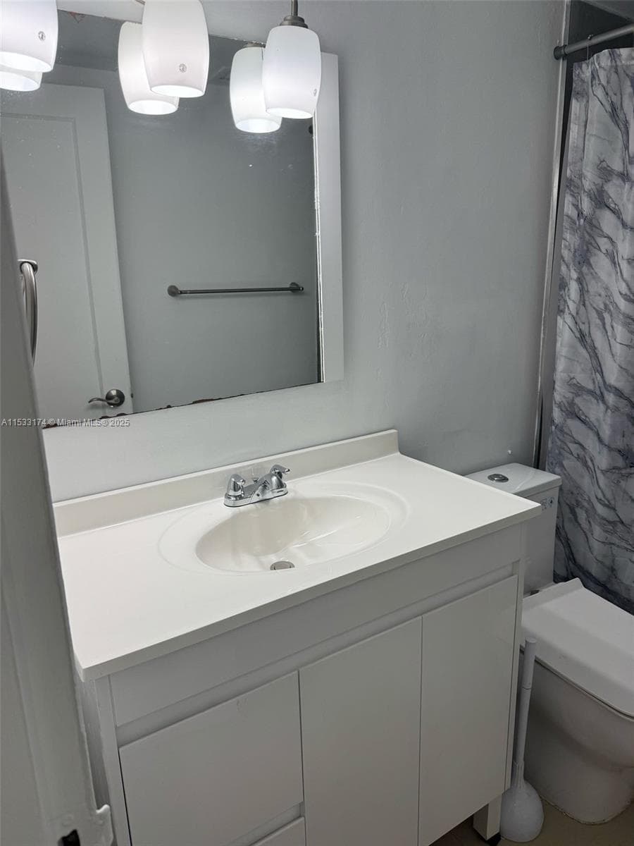Keystone towers · #303 in North Miami - Photo 11