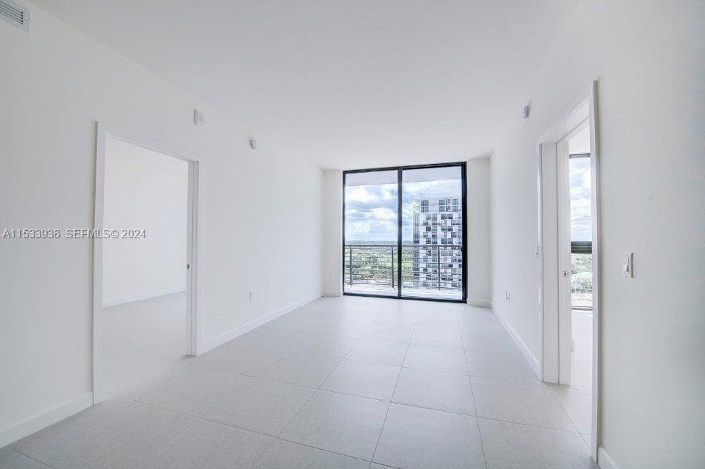 5350 Park Condo · #1604 in Doral - Photo 6
