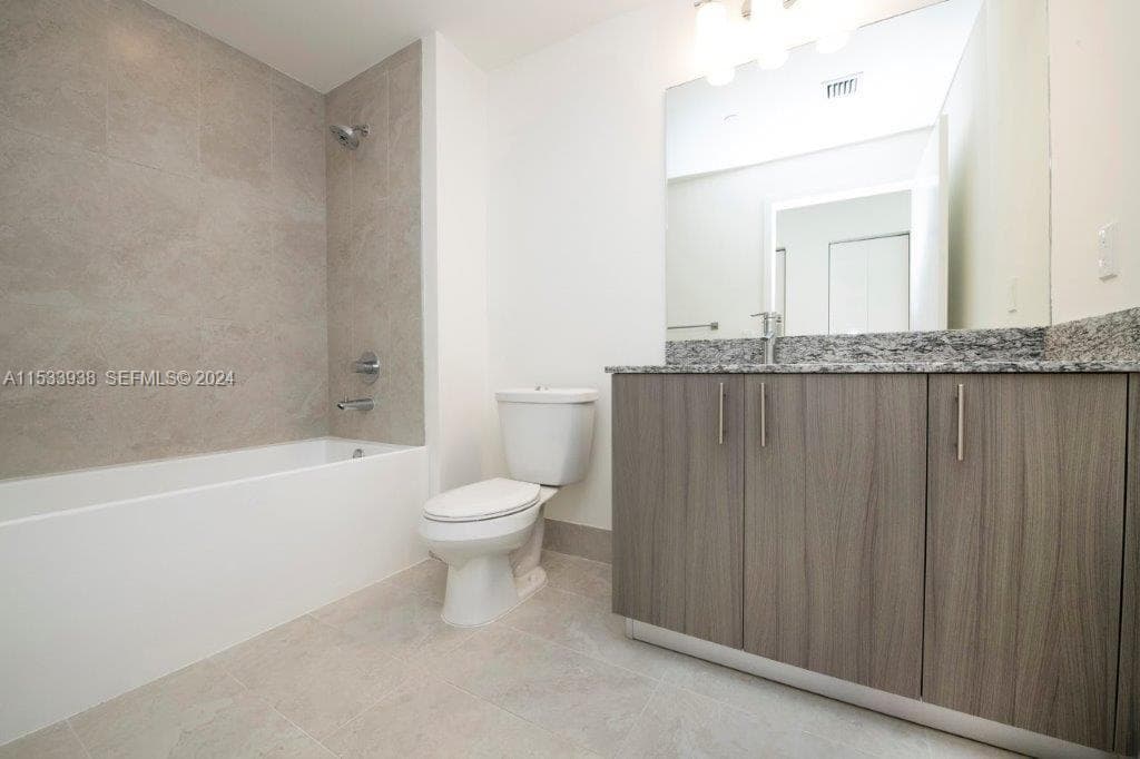 5350 Park Condo · #1604 in Doral - Photo 12