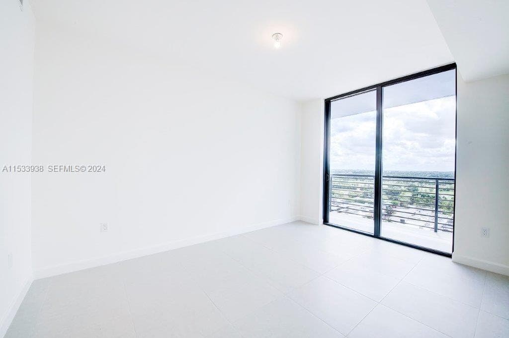 5350 Park Condo · #1604 in Doral - Photo 14