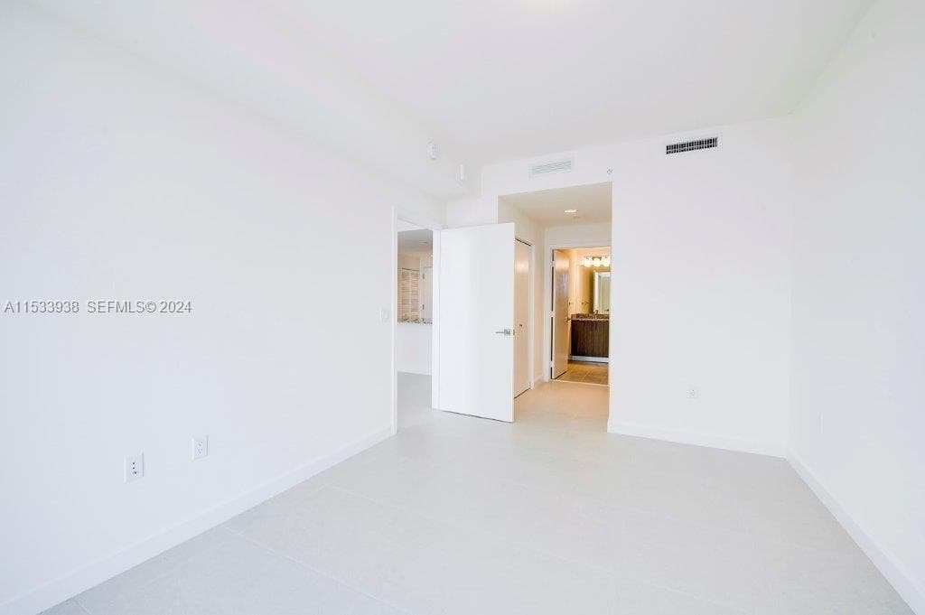 5350 Park Condo · #1604 in Doral - Photo 15