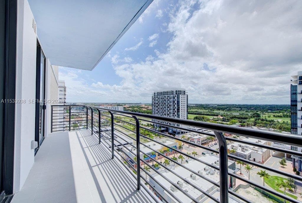 5350 Park Condo · #1604 in Doral - Photo 19