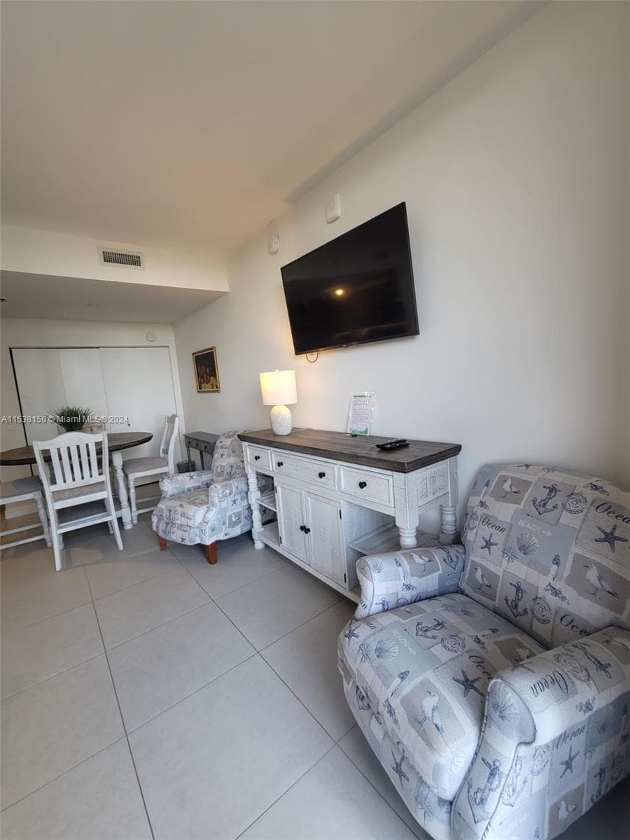 5350 PARK CONDO · #1116 in Doral - Photo 2