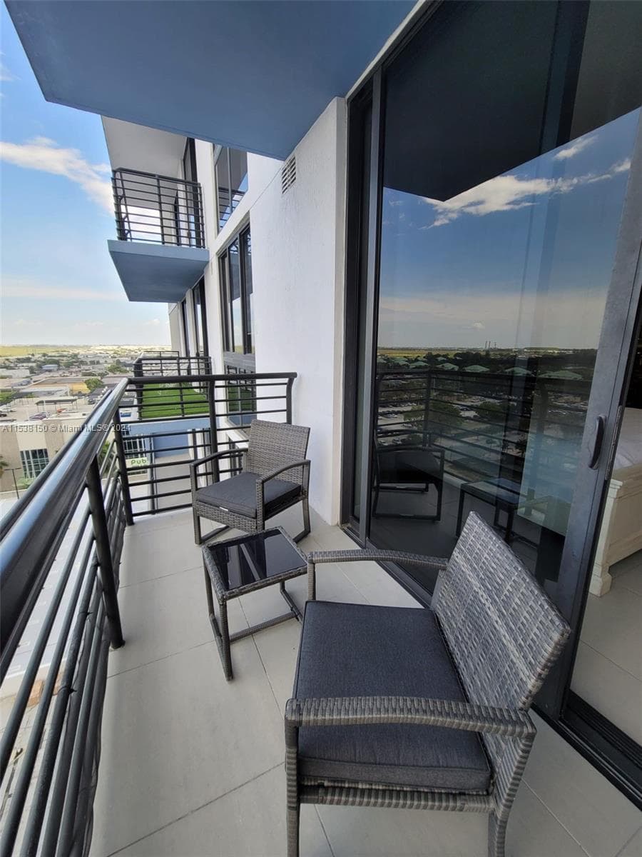 5350 PARK CONDO · #1116 in Doral - Photo 7