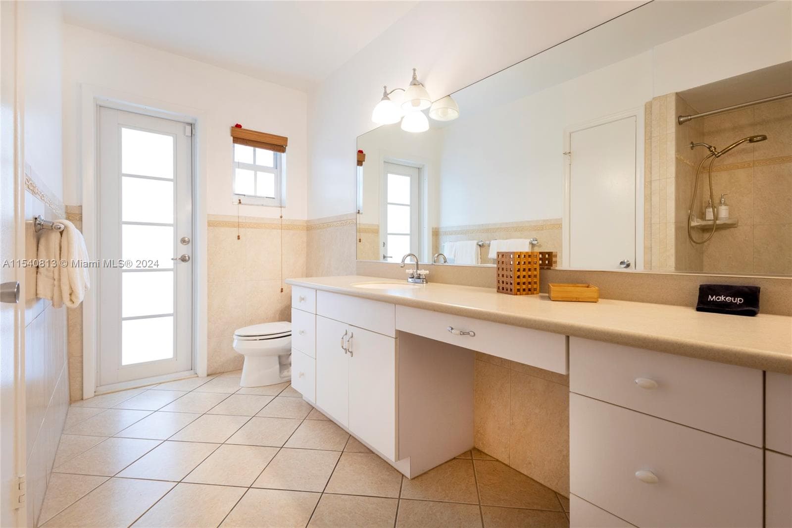 10130 SW 70th Ave photo 31
