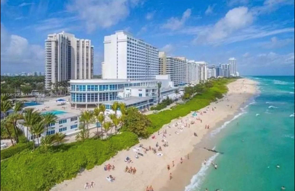 5445 Collins Ave # 7 #TH-7 photo 6