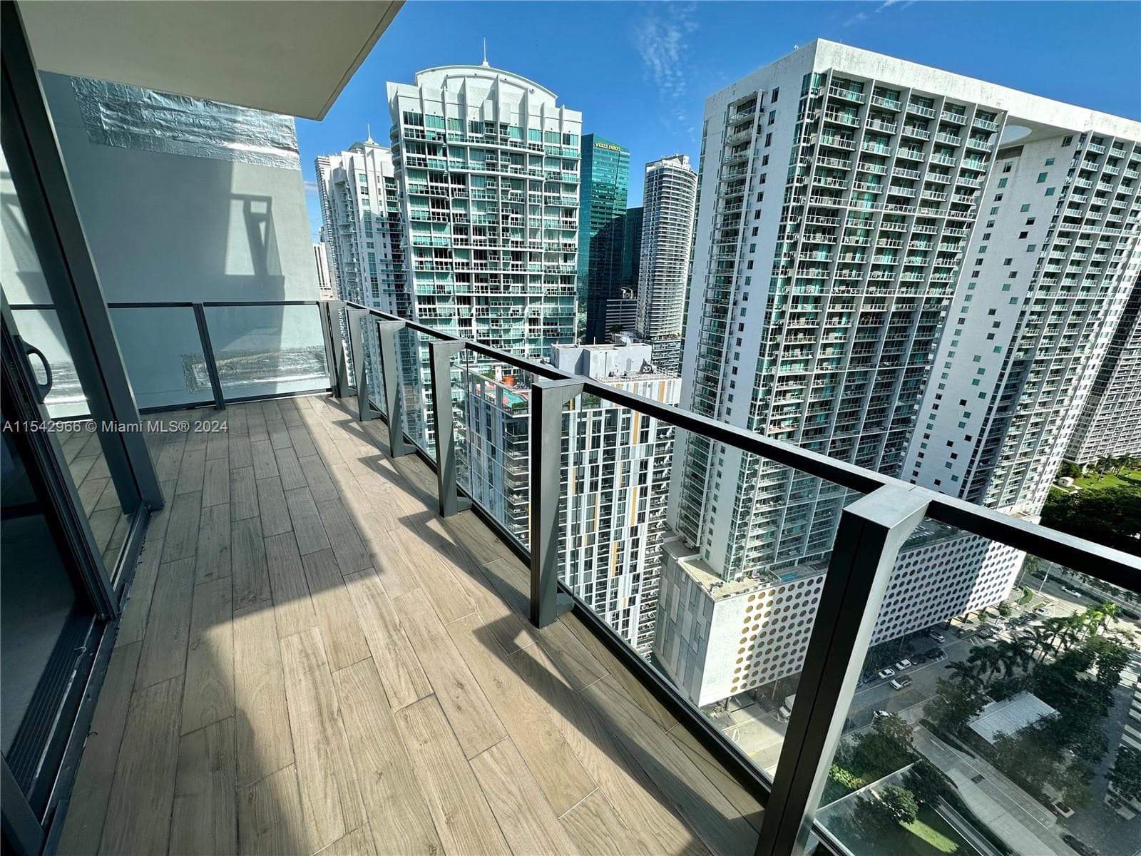 Reach Brickell City Centre · #2707 in Miami - Photo 32