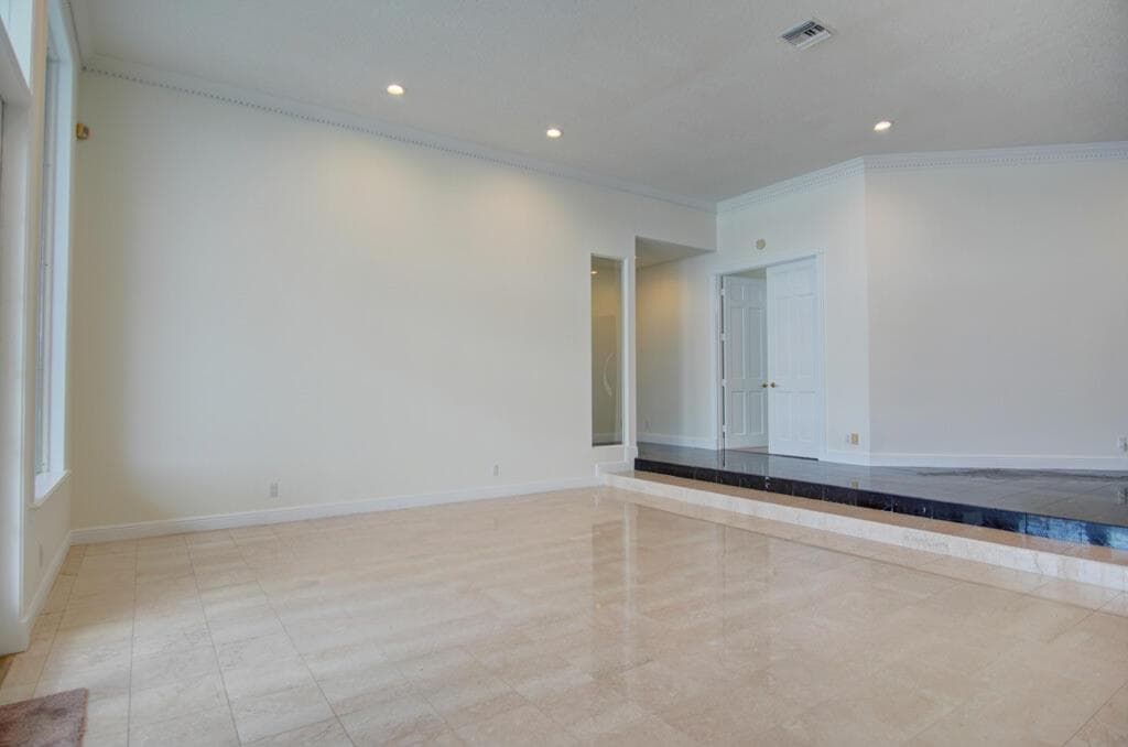 15 livingroom 2