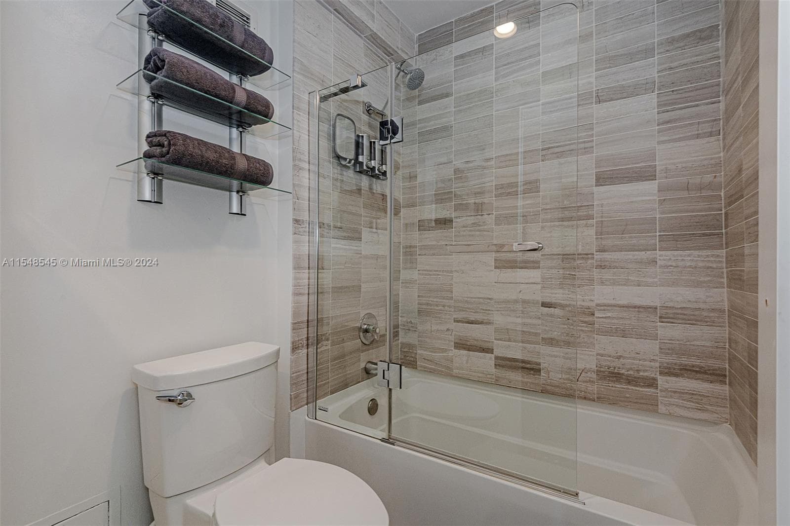 Roney Palace · #1230 in Miami Beach - Photo 17
