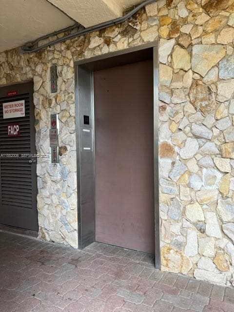 Somerset · #218 in Lauderdale Lakes - Photo 4