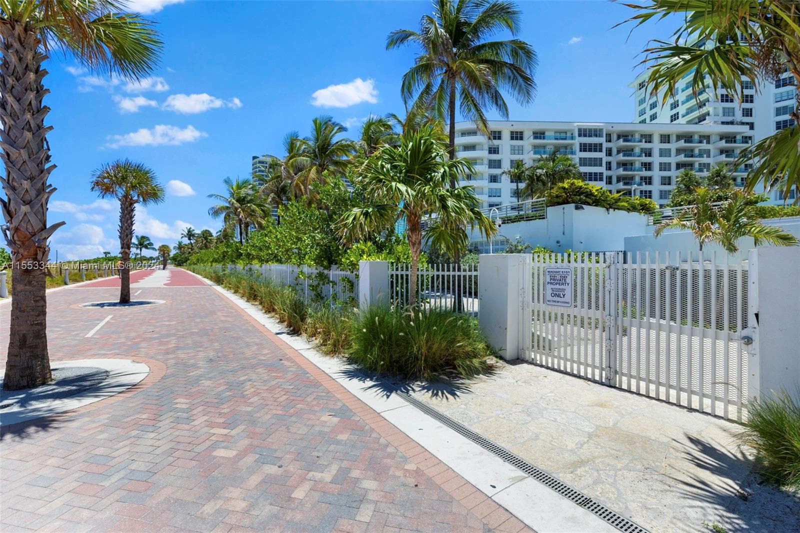 Seacoast 5151 · #1527 in Miami Beach - Photo 53