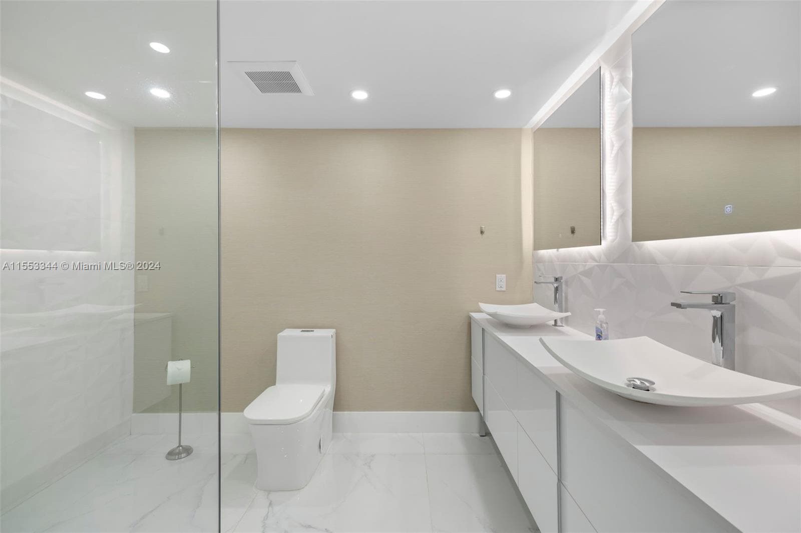 Seacoast 5151 · #1527 in Miami Beach - Photo 41