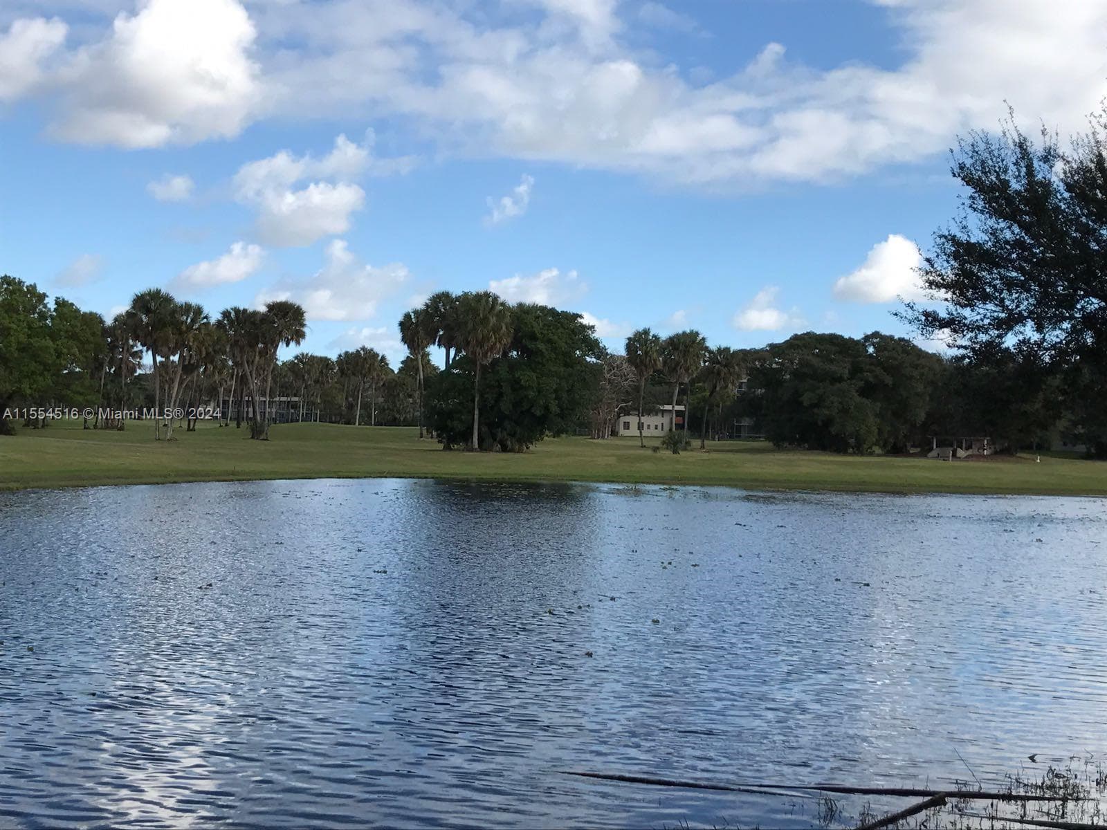 Palm Aire Gardens Condo · #27 in Pompano Beach - Photo 27