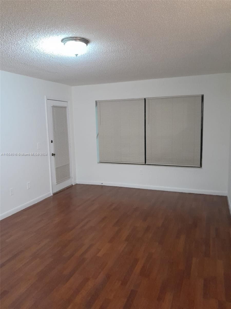 Palm Aire Gardens Condo · #27 in Pompano Beach - Photo 4
