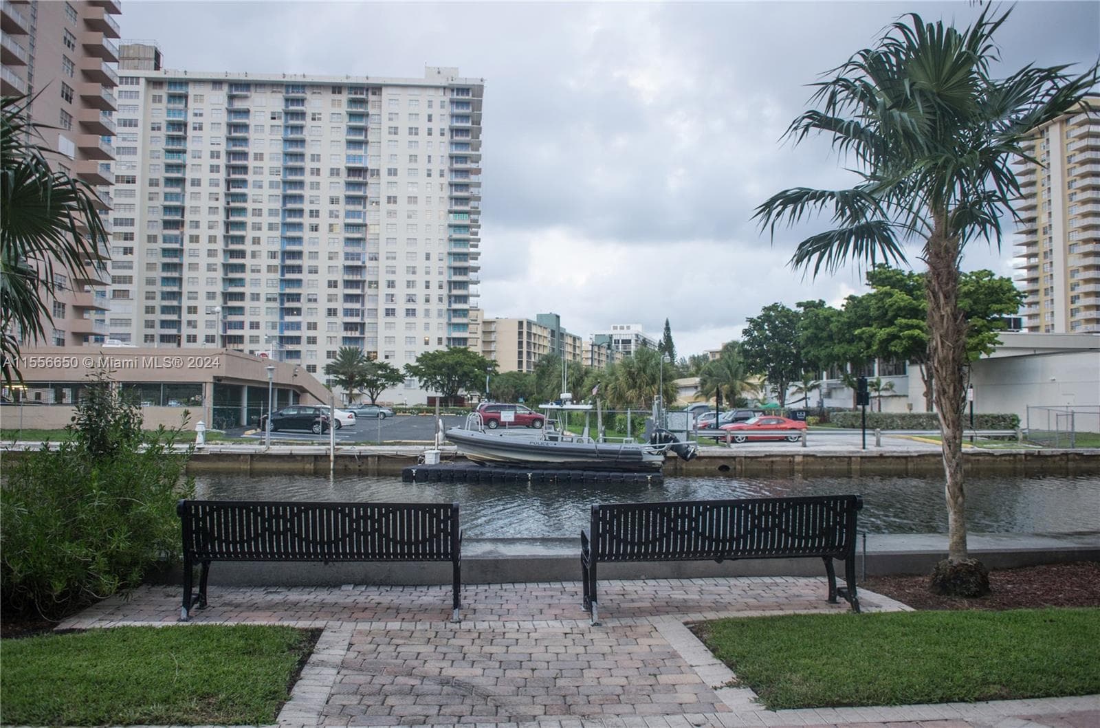 Porto Bellagio · #1402 in Sunny Isles Beach - Photo 5