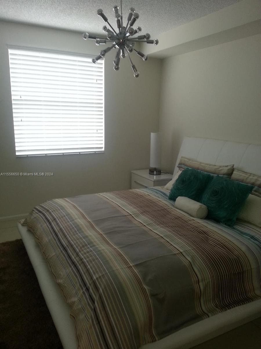 Porto Bellagio · #1402 in Sunny Isles Beach - Photo 11