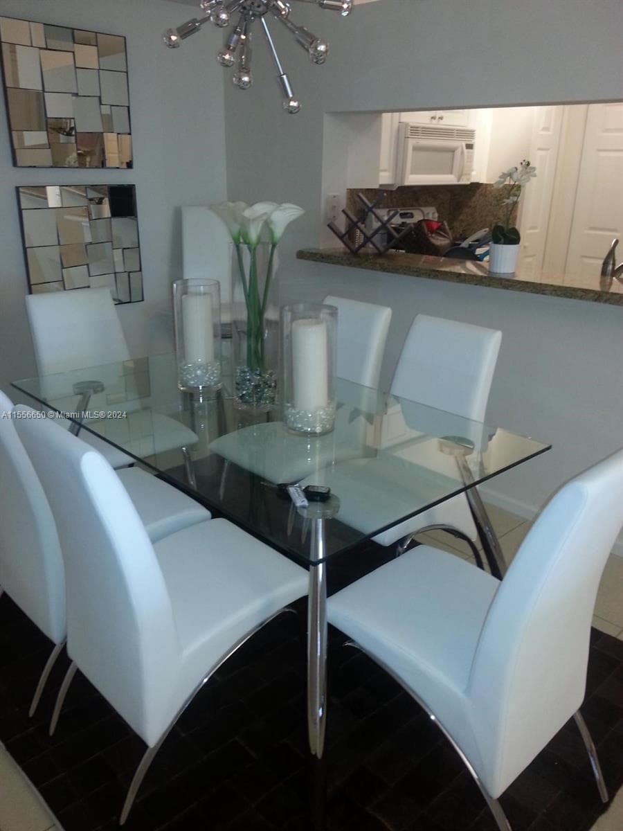 Porto Bellagio · #1402 in Sunny Isles Beach - Photo 8