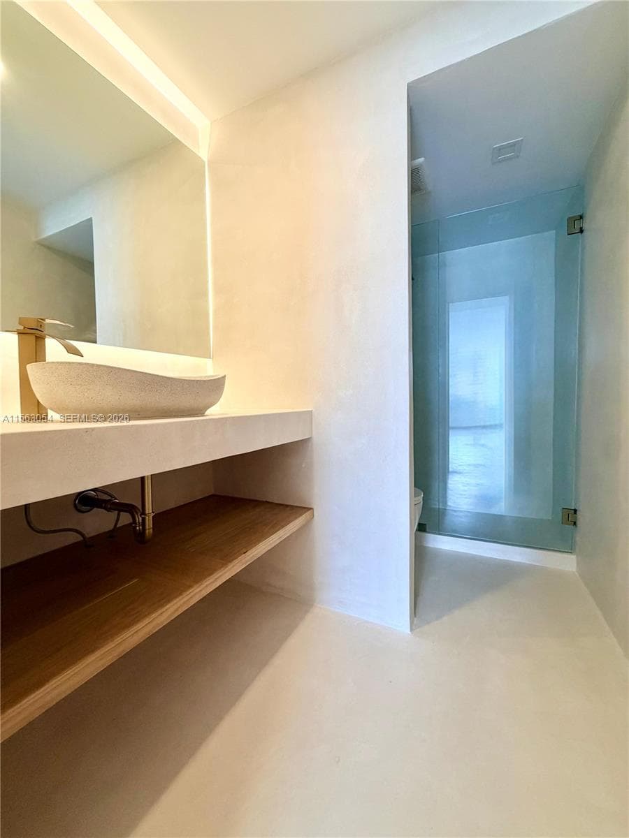 The Decoplage · #1241 in Miami Beach - Photo 17