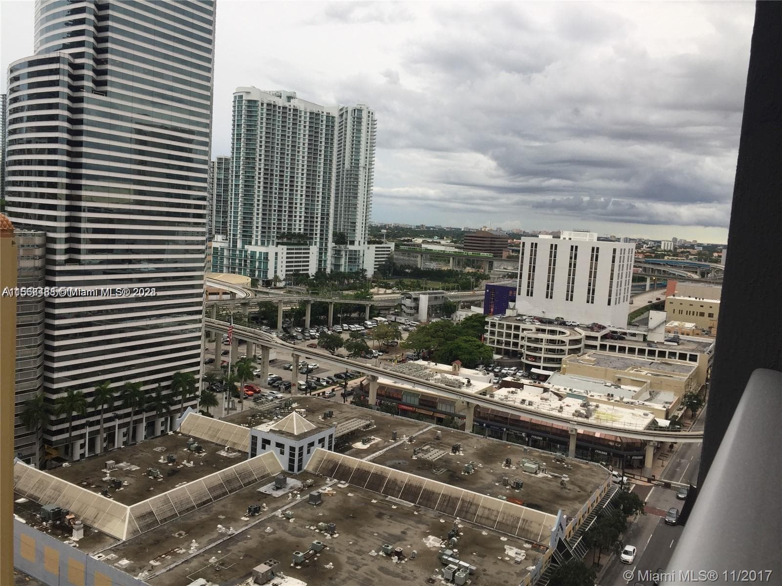 Centro · #1505 in Miami - Photo 8