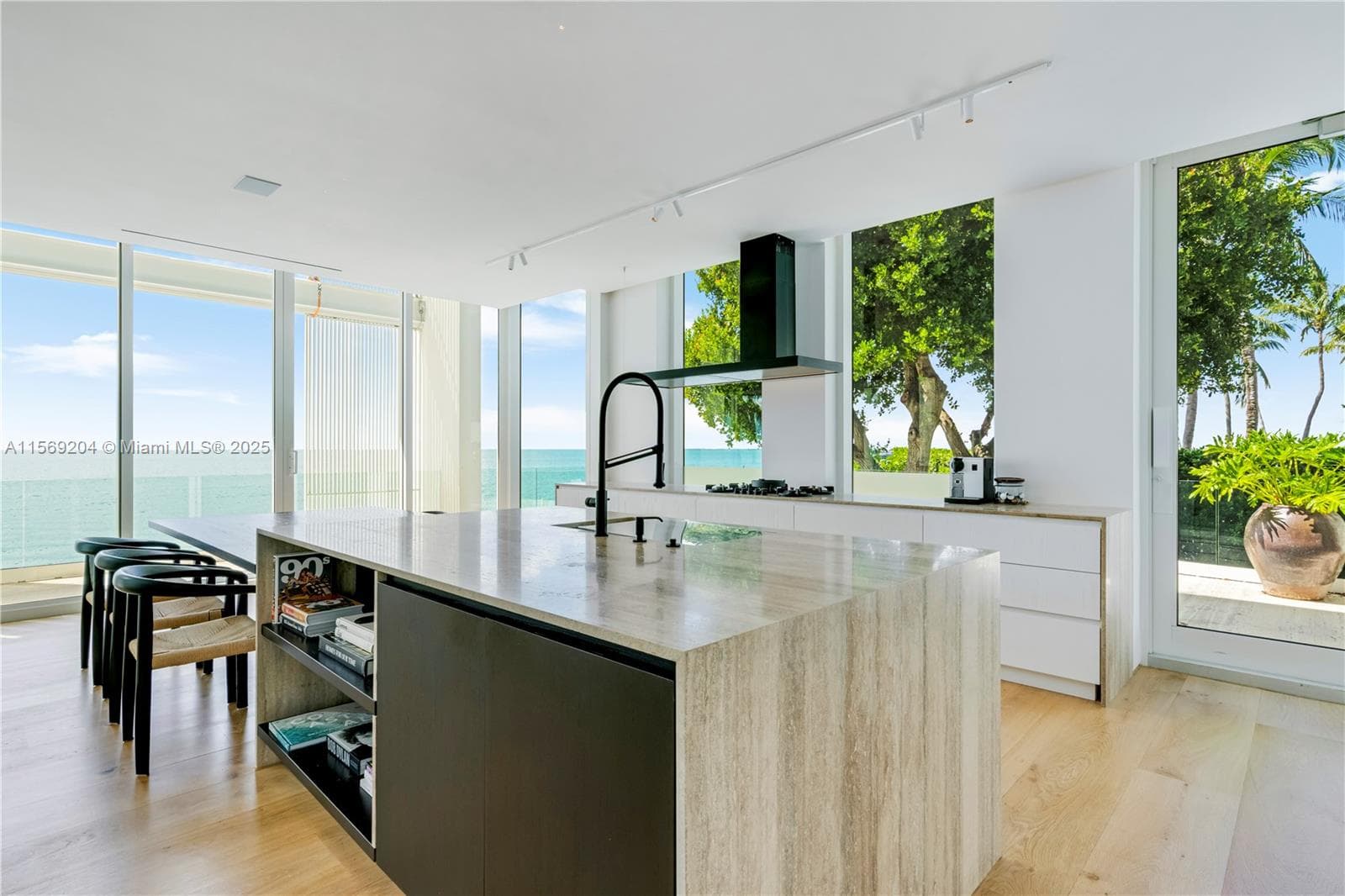 440 S Mashta Dr photo 30